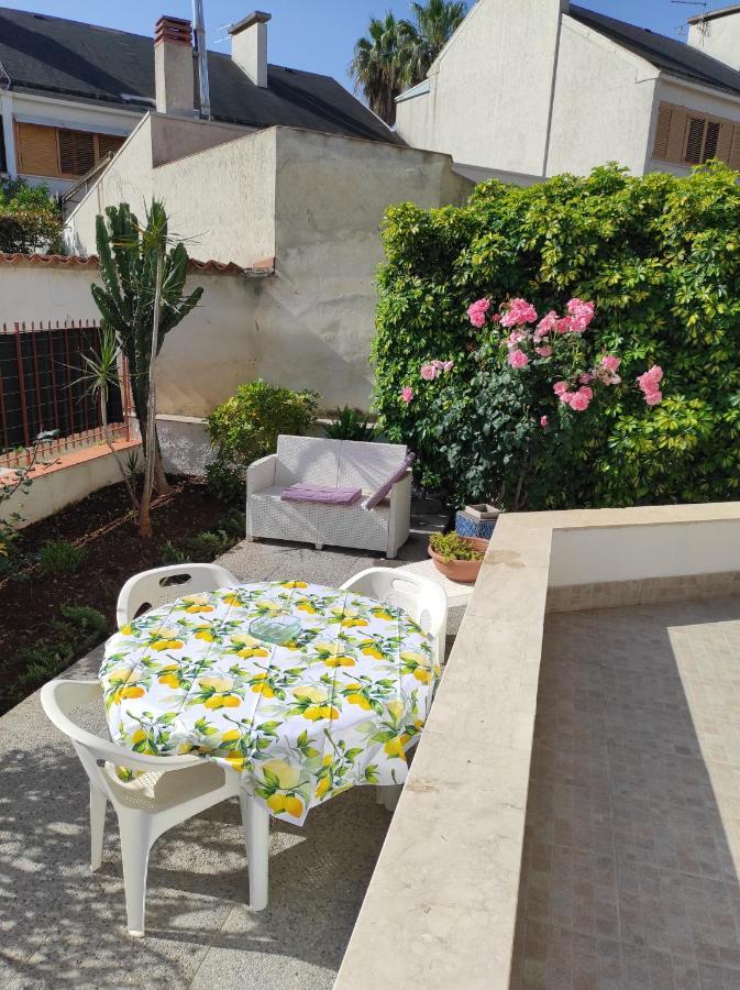 モンデッロ Antigone Holiday Houseヴィラ エクステリア 写真