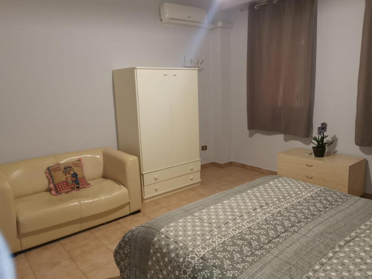 モンデッロ Antigone Holiday Houseヴィラ エクステリア 写真